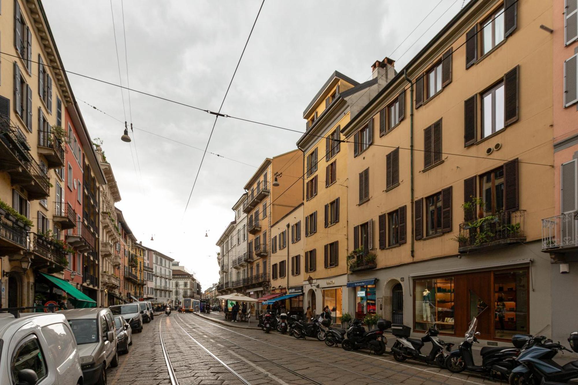 Brera - Castello - Ampio Bilocale Milano Centro Apartment Exterior foto